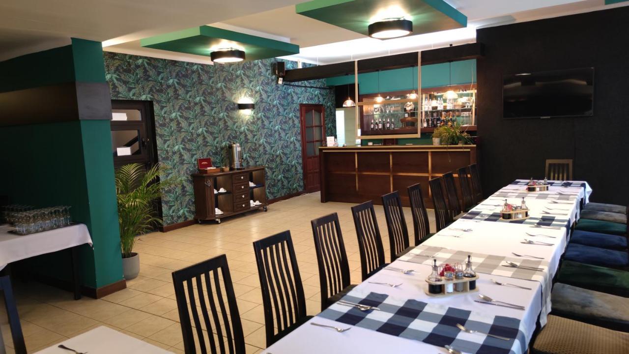 Bialy Orzel Aparthotel Przemyśl Kültér fotó