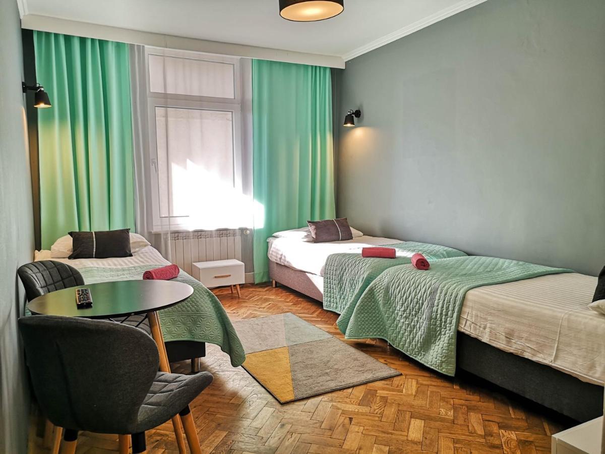 Bialy Orzel Aparthotel Przemyśl Kültér fotó